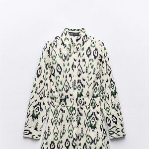 Zara Women's Patterned Blazer in Green and Black